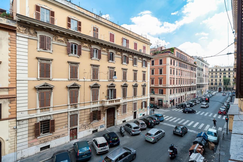 Sasa House Hotel Rome Luaran gambar